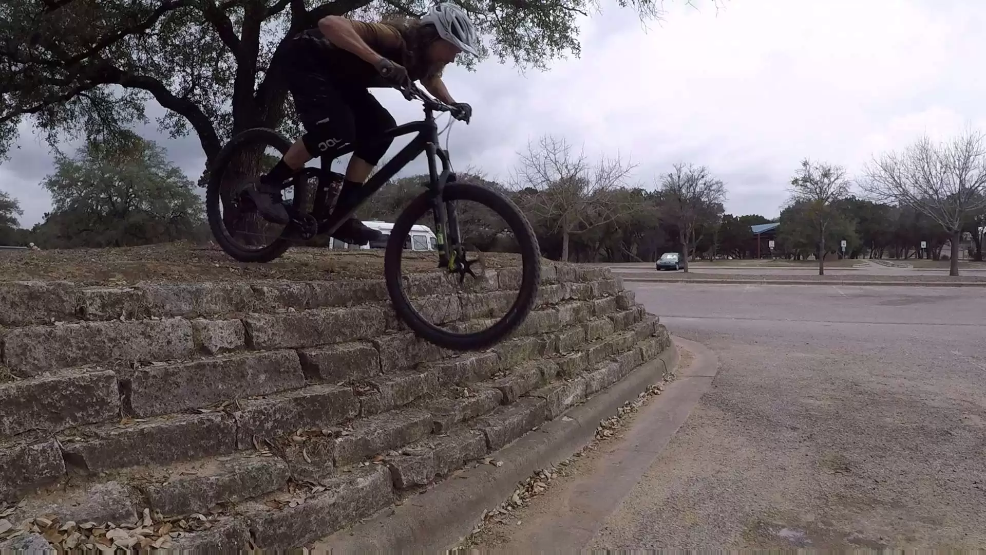 down good close up one third MTB Rock Roll